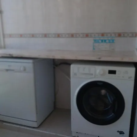 Lovely 4-Bed Apartment In Estombar Exterior photo